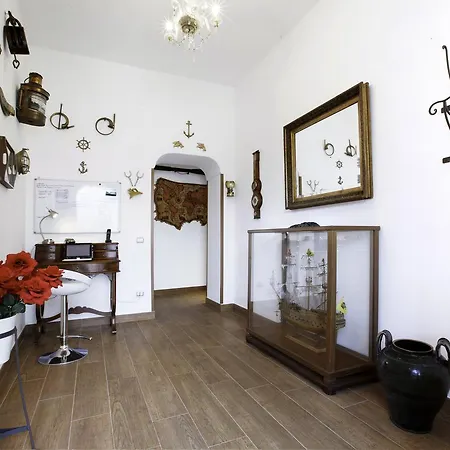 فندق مبيت وإفطار La Terrazza 38 سورينتو