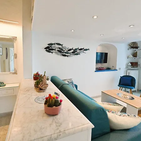 Bed & Breakfast La Terrazza 38 4*