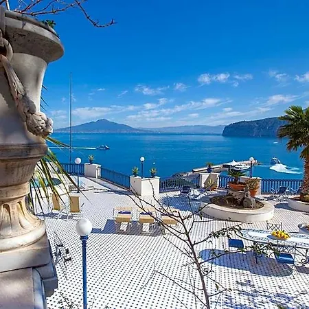 Bed & Breakfast La Terrazza 38 4*