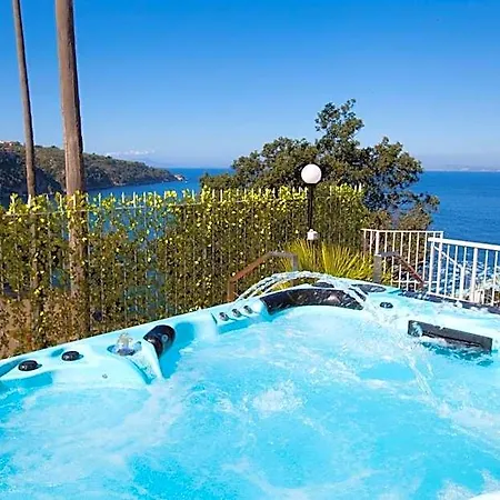 La Terrazza 38 سورينتو