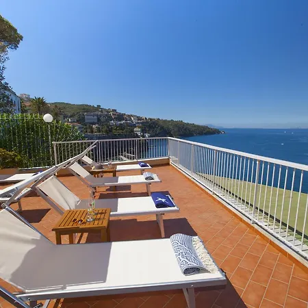 Bed & Breakfast La Terrazza 38