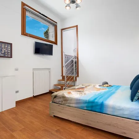 Bed & Breakfast La Terrazza 38 2*