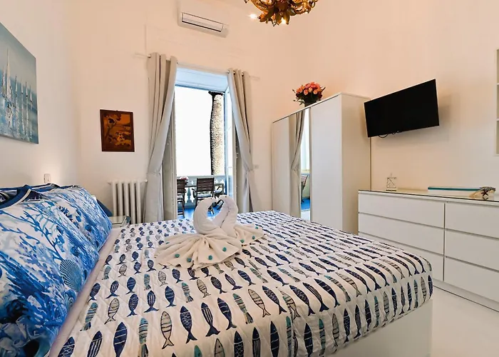 La Terrazza 38 Bed & Breakfast 4*