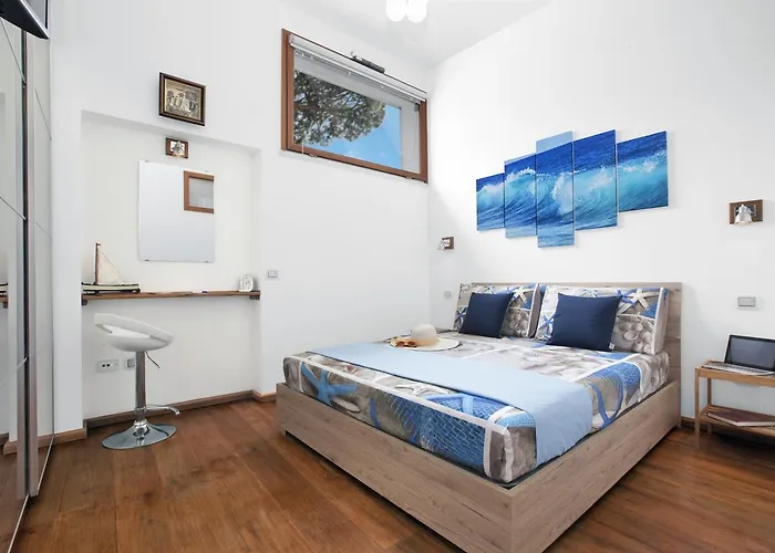 La Terrazza 38 Bed & Breakfast 4*